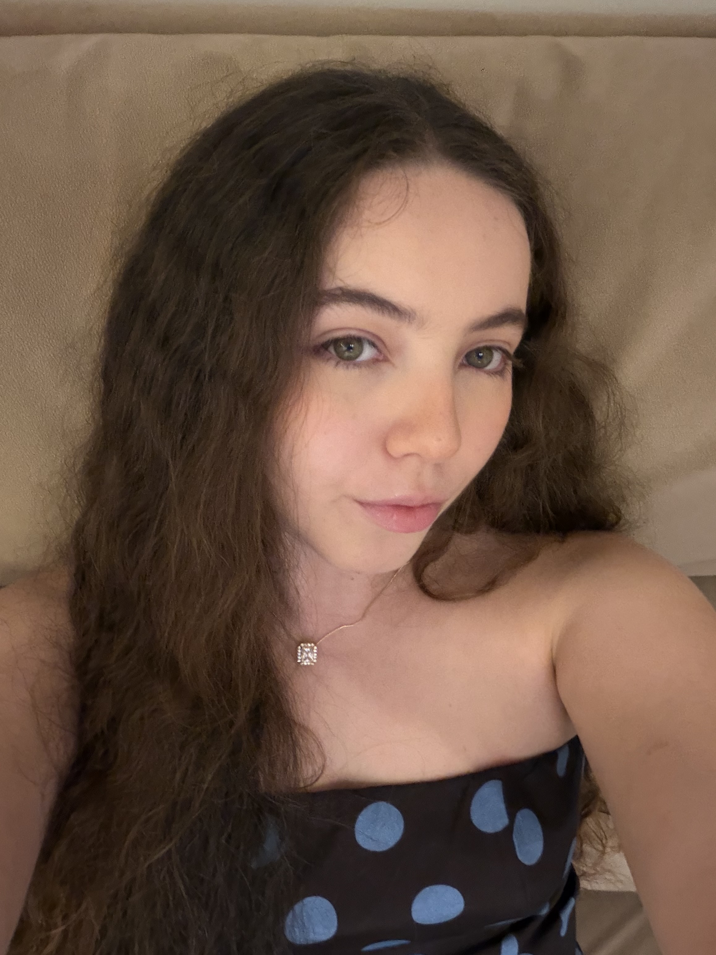 Julia Gros (Conduzido)