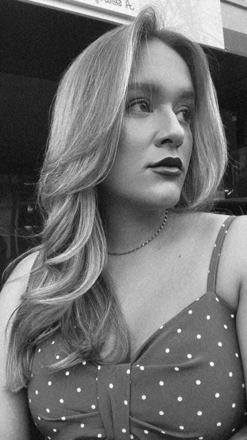 Izabela Assunção (Conduzido)