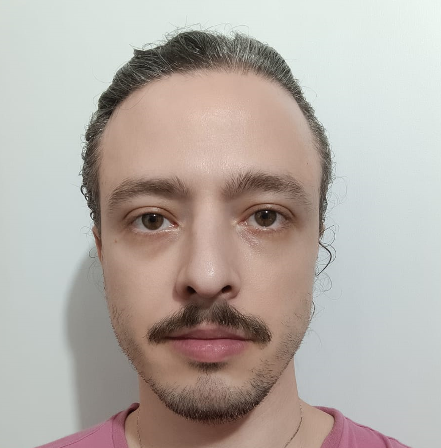 Gustav Janos Mendes Vrbanic (Condutor)