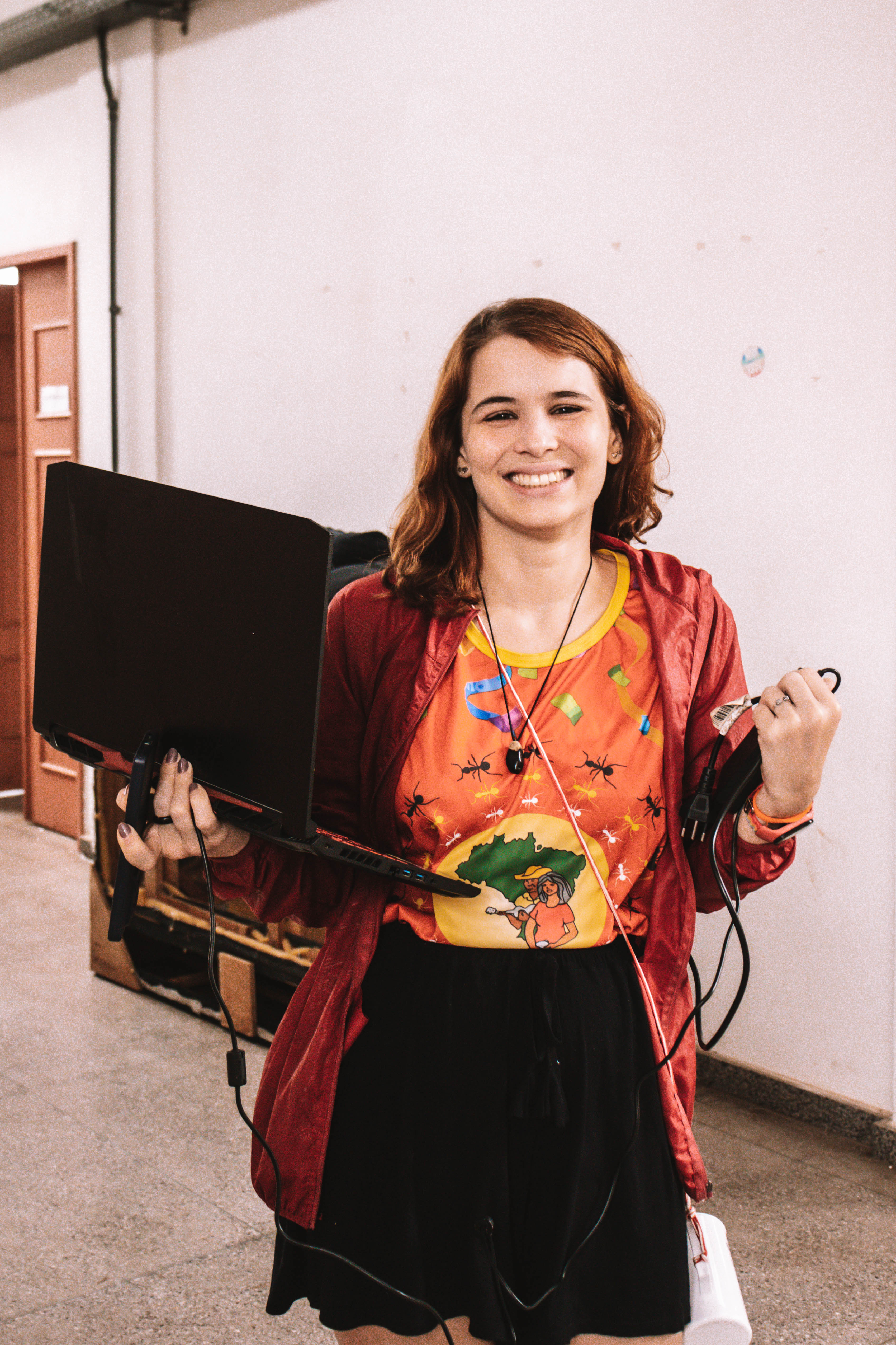 Agatha S. Azevedo (Condutor)