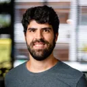 Victor Cordeiro Lins de Oliveira Costa (Condutor)